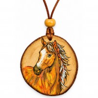 Colar de Madeira Cavalo