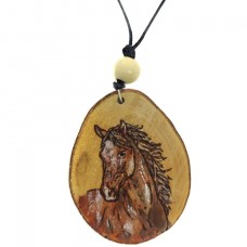 Colar de Madeira Cavalo
