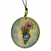 Colar de Madeira Concha e Flor