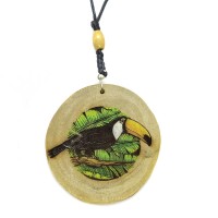 Colar de Madeira Tucano