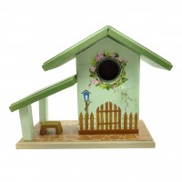 Casa para Passarinho com Varanda Verde