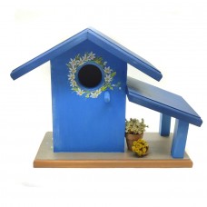 Casa para Passarinho com Varanda Azul Casa para Passarinho com Varanda Azul