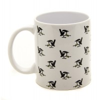 Caneca Aves Usando Pulseira